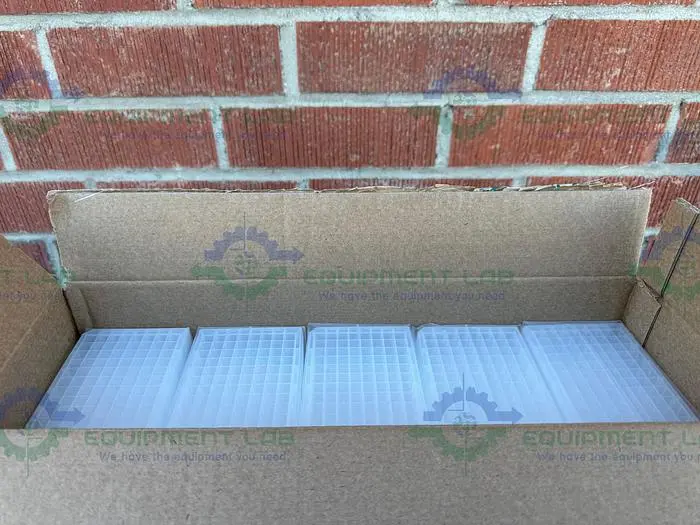 NEW BOX OF 5 - GREINER MASTERBLOCK SQUARE BOTTOM DEEP WELL PLATES 2 ML, 96 WELL