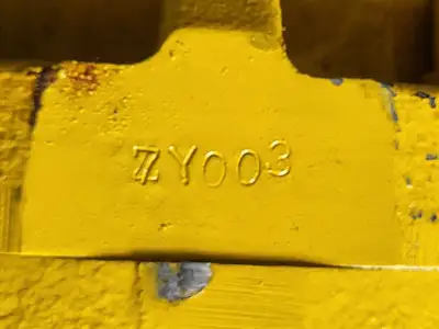 NEW KOMATSU 704-30-42140R