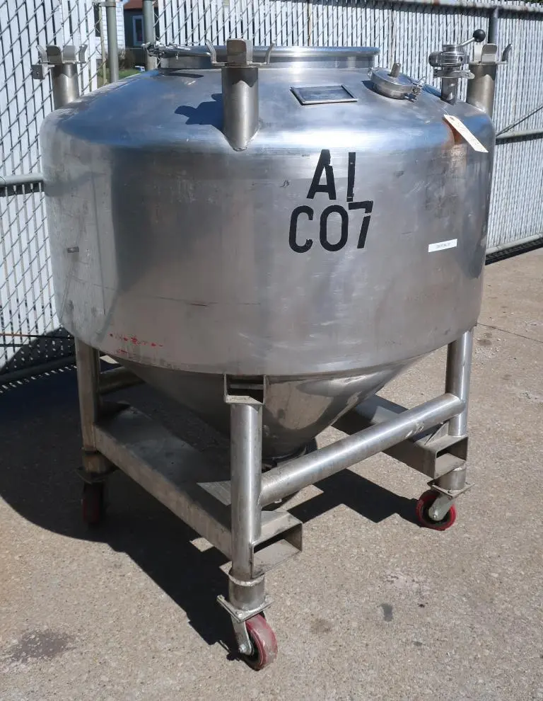 SPC9003  Tank 200 gallon vertical tank, Stainless Steel, conical on casters