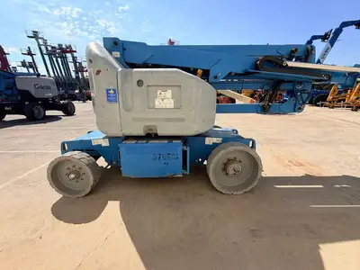 Used 2011 GENIE Z40/23N RJ Scissor Lifters Texas US | Adcock Equipment USA #1519503