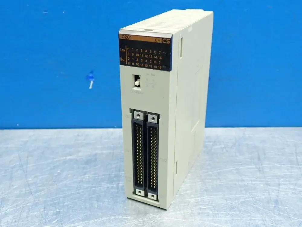 USED OMRON CS1WID261