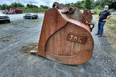 Used 2009 HENSLEY 72 400 SERIES Multipurpose Buckets Pennsylvania US | Proxy Equipment #1385083