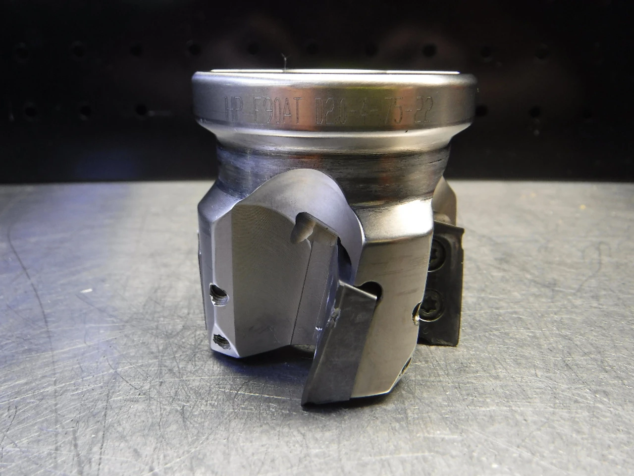 Iscar 2" Indexable Facemill 3/4" Arbor HP F90AT D2.0-4-.75-22 (LOC1998C)