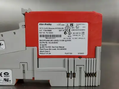 USED Allen-Bradley 1734-OB8S/B Safety Source Output Module w/1734-MB Base
