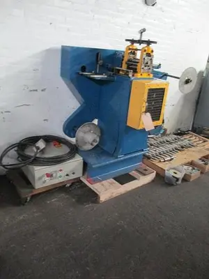 0676-200 Tieche Motorized Multi-Slitter with Additional Slitting Tools