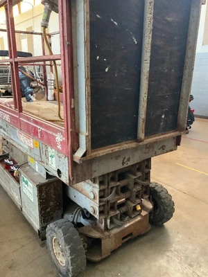 Scissor Lift