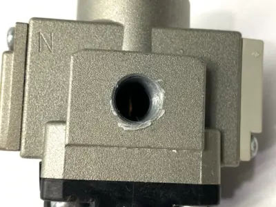 USED SMC PNEUMATIC REGULATOR 1/8" PORTS