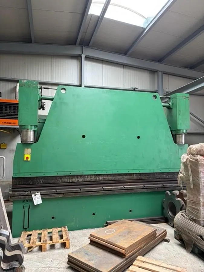 Used 1980 PIESOK CTO 250 A Press Brakes CZ | Amaron s.r.o. #1286750