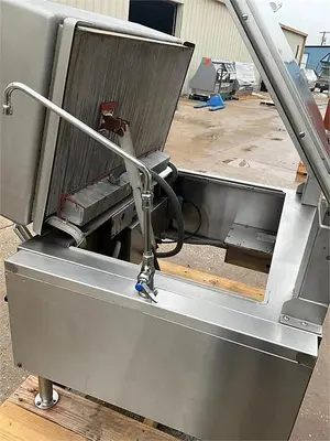 Vulcan 40 gallon electric tilt skillet