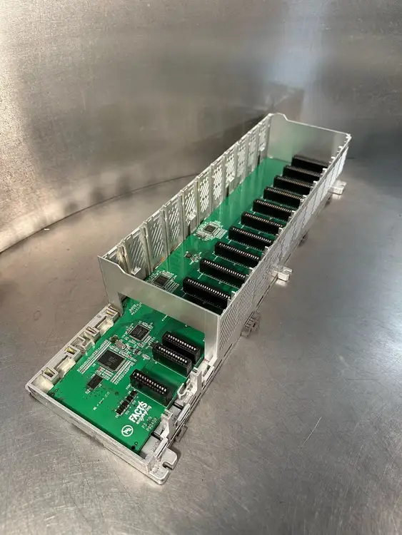 Used Facts Engineering _UNKNOWN_ PLC Chassis South Carolina US | Palmetto Automation #1154151