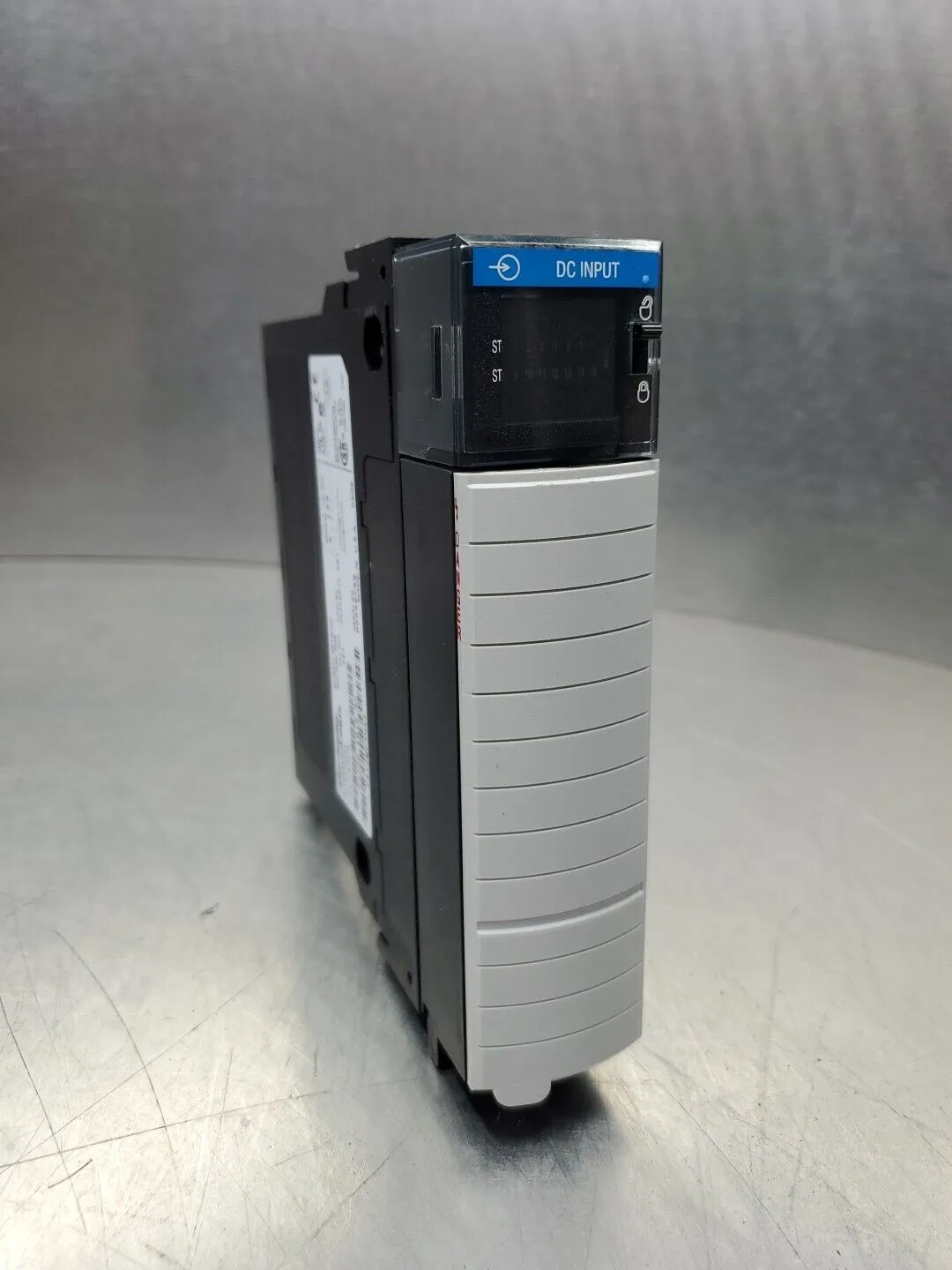 Allen-Bradley 1756-IB16/A F/W 2.5 ControlLogix 16Pt DC Input Module. 3B-20