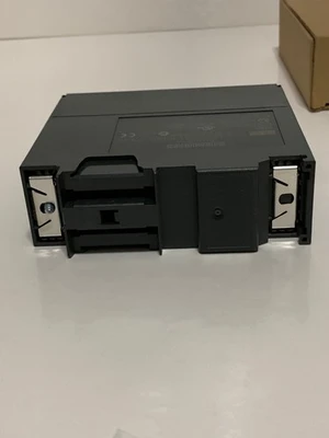Neu Siemens Simatic SM321 6ES7 321-1CH00-0AA0 Digital Eingang Modul