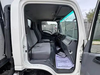 Used 2019 ISUZU NPR XD Reefer Trucks Florida US | Truck and Van Outlet #1509164