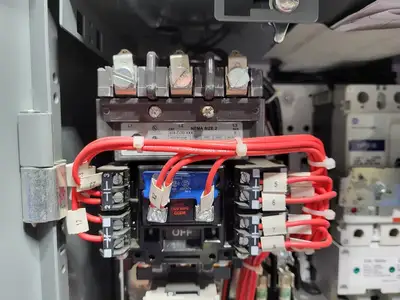 NEW ALLEN-BRADLEY YUTKNPN90/2BE