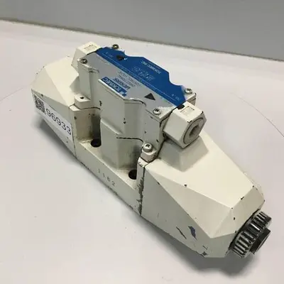 USED VICKERS DG4V533CMP7LH630