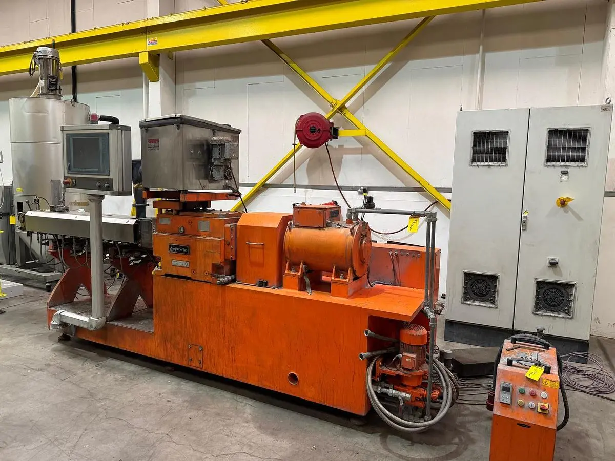 Used 2015 LEISTRITZ ZSE 40HP 36D. Extruders Florida US | ESCOBAR TRADING, INC. #1360677