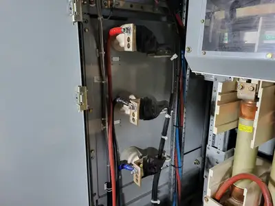Vacuum Contactor 5 kV x 400 Amps w/ 1200 Amp Load Interrupter & Controller