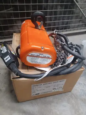 NEW 2009 CM INDUSTRIES 2047