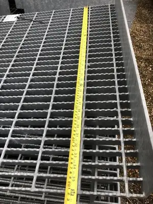 Grating 1 1/4''x 3/16'' 19-4 Serrated Size 36'' long x 34.5'' wide
