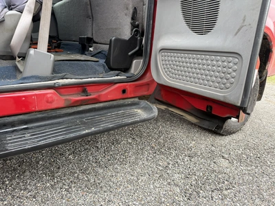 USED 2000 FORD F250