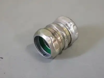 1 1/4" Rain Tight EMT Compression Type Conduit Coupling