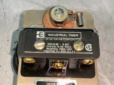 Used ESTERLINE CORPORATION SERIES90 Counters/Timers Ohio US | HGR 24 #1488461