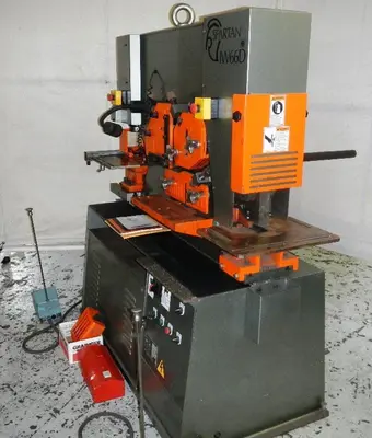 ARMSTRONG BLUM/ SPARTAN MODEL IW66D HYDRAULIC IRONWORKER