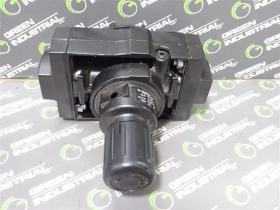 Norgren R68G-8AK-RLN Pressure Reducing Regulator 1" PTF Used