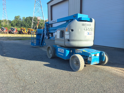 Used 2013 Z-40/23N RJ Genie Articulating Boom Lifts North Carolina US | Stack Equipment #1418793