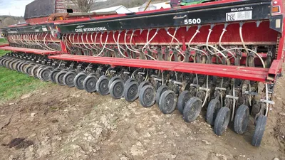 JI Case 5500MTDR SEEDER | Iron Listing (48)