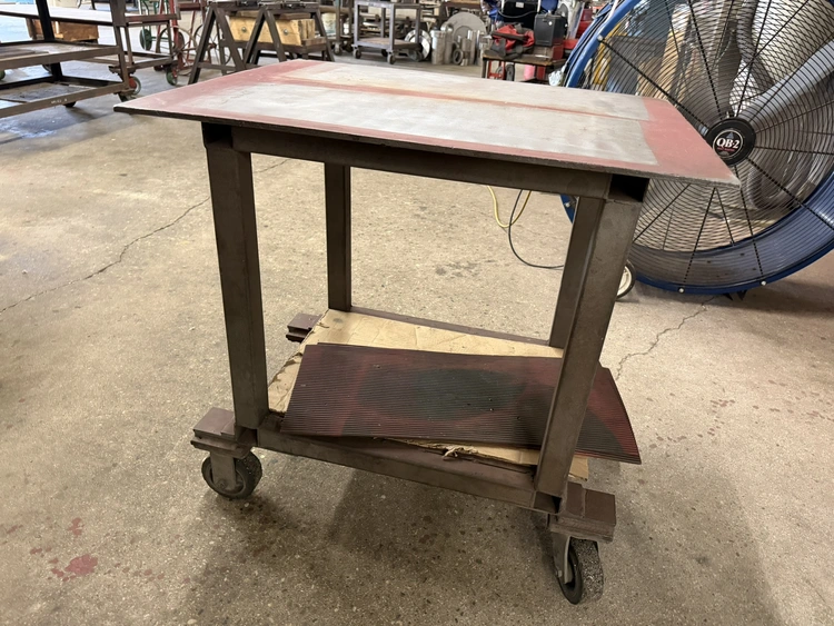 Used _UNKNOWN_ _UNKNOWN_ Tool Carts Michigan US | Miedema Asset Management Group #1292786