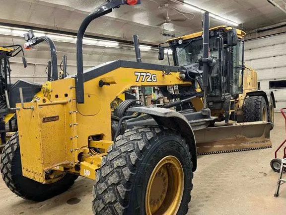 2018 John Deere 772G