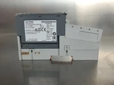 USED Allen-Bradley 1734-IB8 Ser D 24VDC Sink Input Module w/1734-MB Base