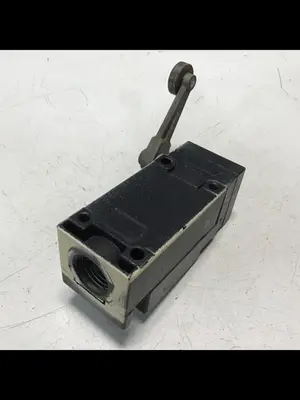 USED SQUARE D 9007-AEQ2724