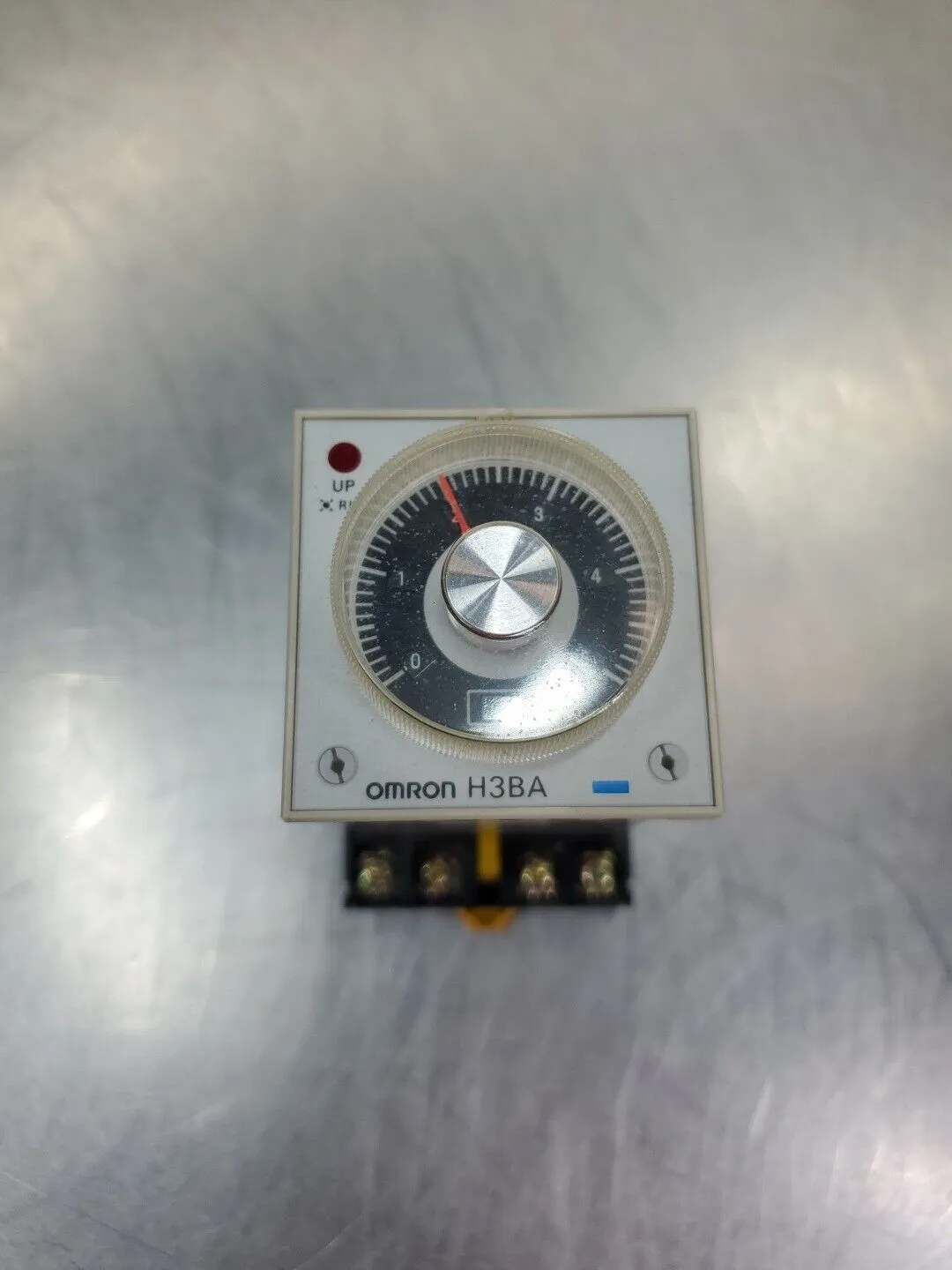 Omron H3BA-8 Timer Module w/2-M4X20 Base Module. 4C-25