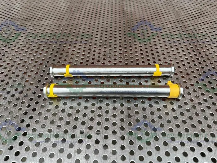 Used LOT OF 2 - 316 STAINLESS STEEL PIPE STRAIGHT CONNECTOR 8" X 3/4" Valves/Fittings California US | Equipment Lab #488755