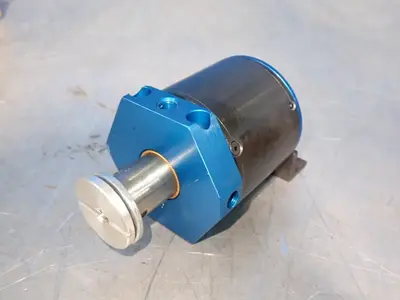 Pneumatic Cylinder Assembly
