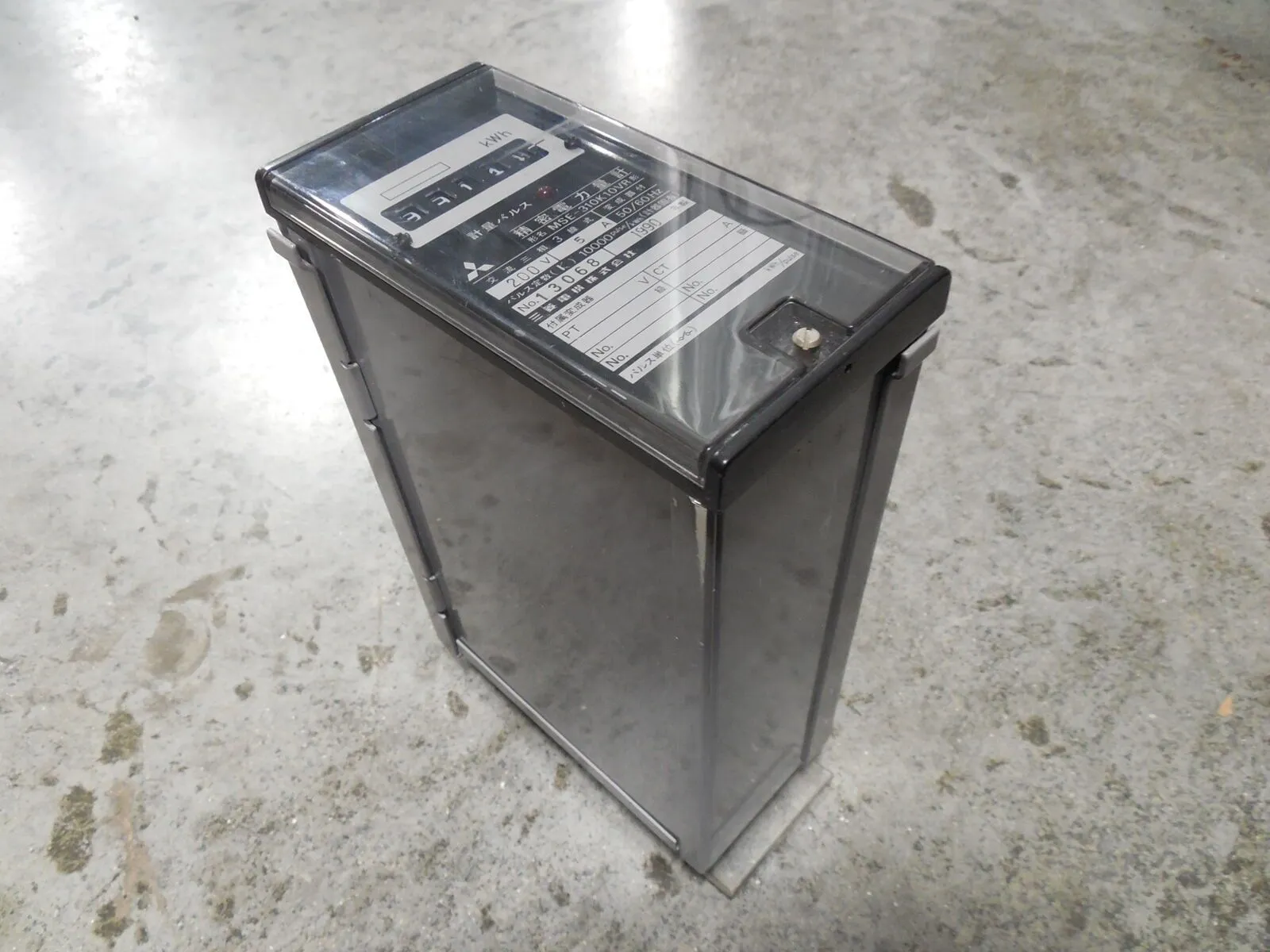 Mitsubishi MSE-310K10VR Kilowatt Hour Meter kWh Used