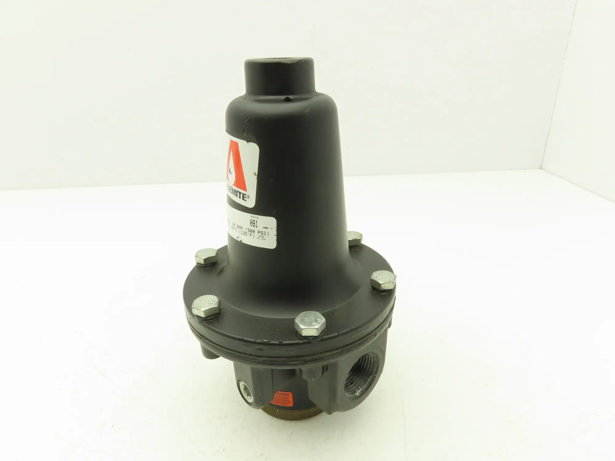 Alemite 7612 Air Pressure Regulator 3/4" NPTF 300PSI Missing T-Handle Control