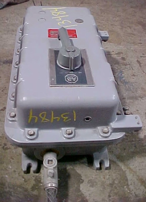 USED ALLEN BRADLEY EXPLOSION ENCLOSURE SWITCH ENCLOSER