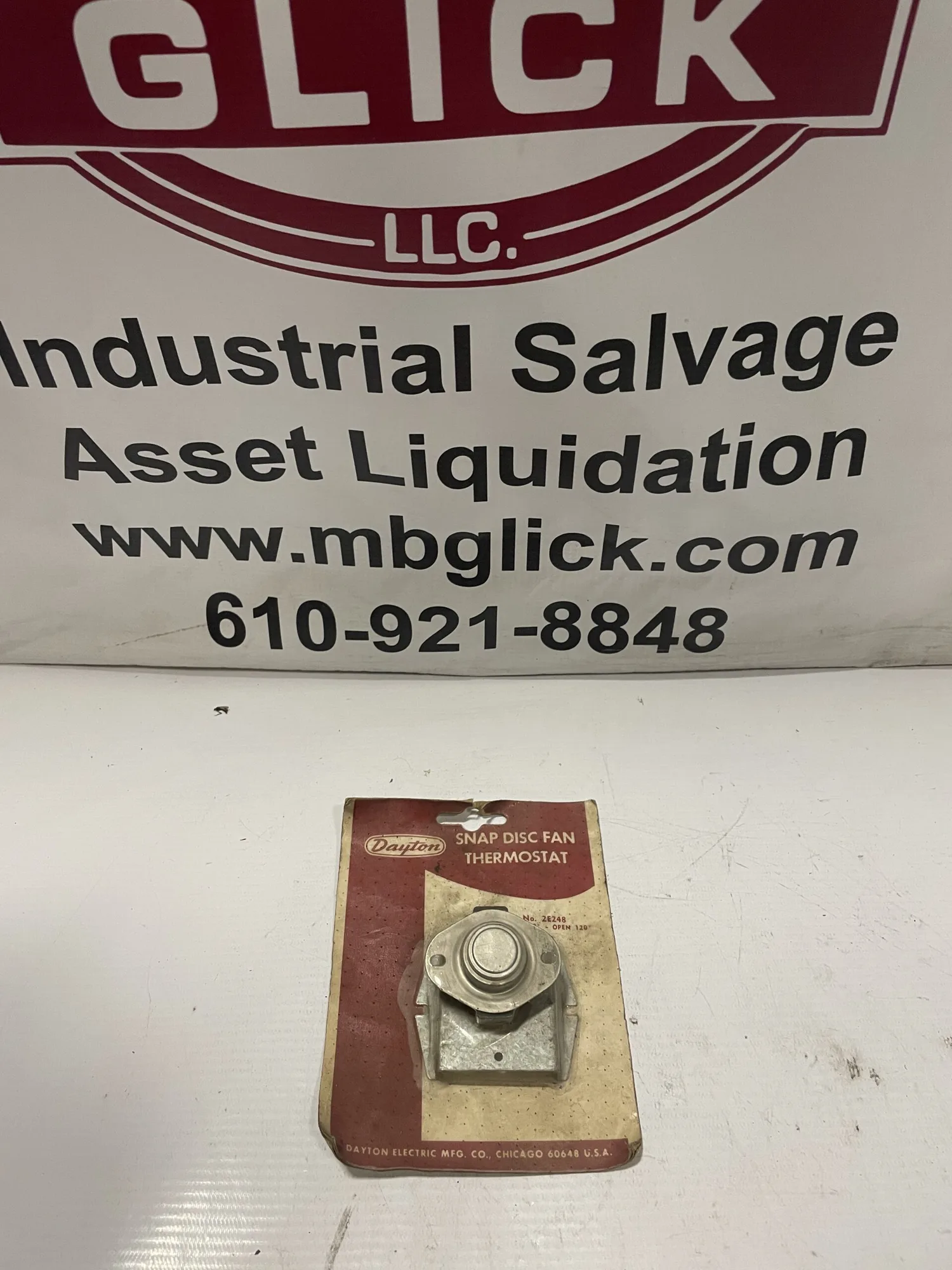 Dayton 2E248 Snap Disc Fan Thermostat -NIB