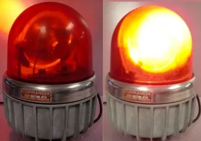 QTY. 1. FEDERAL SIGNAL COMMANDER 371L SERIES RED R...