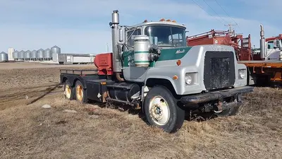 USED 1982 MACK RS686L ST TANDEM AXLE OILFIELD PUMP / KILL TRUCK