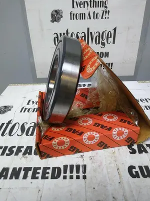 Used FAG 6213-2ZR-C3 Bearings | Surplus Asset Holdings #1196064