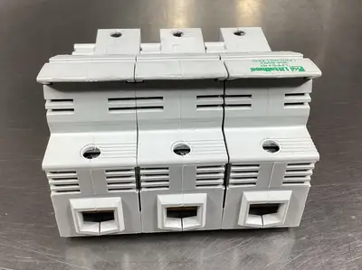 Used Littelfuse LFPSJ-ID FUSE HOLDER, 2 POLE, 30A, 600V. Fuse Accessories | Palmetto Automation #1155779