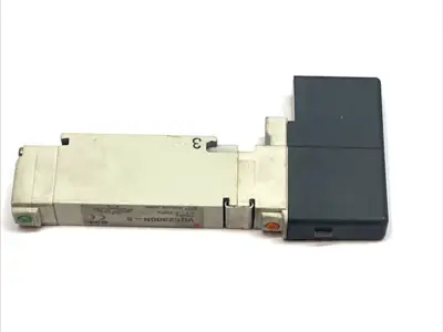 USED SMC 5-PORT SOLENOID VALVE 24VDC 3-POSITION CLOSED CENTER