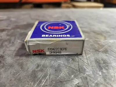NEW NSK 6304ZZ-C3