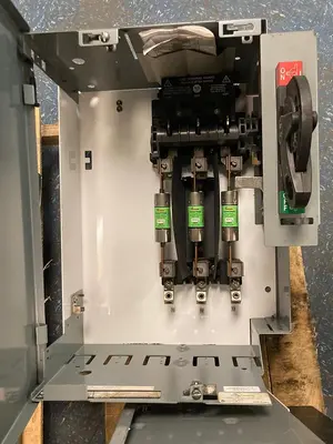 USED ALLEN-BRADLEY 2192F-DJC-26R-79U