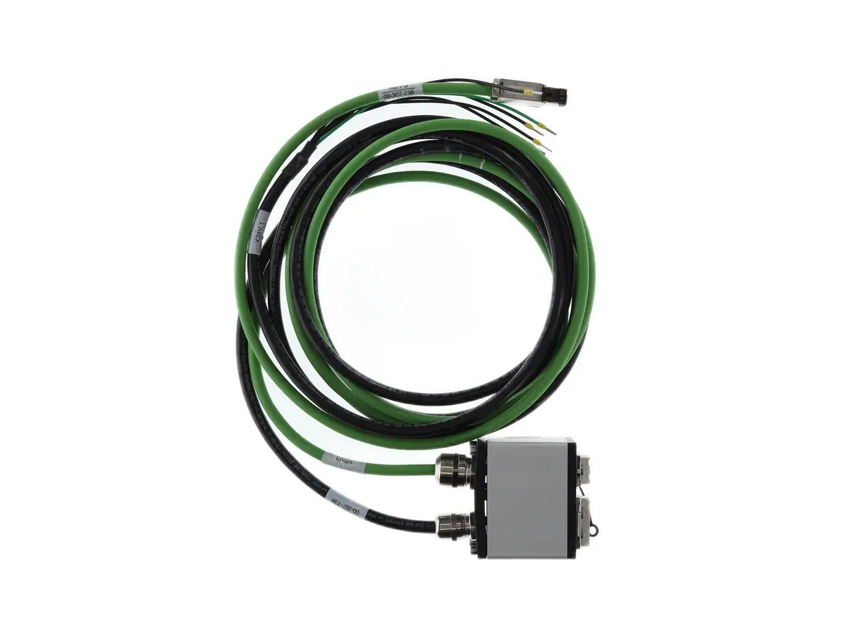 KUKA KMP1500_REAR cable application AGV