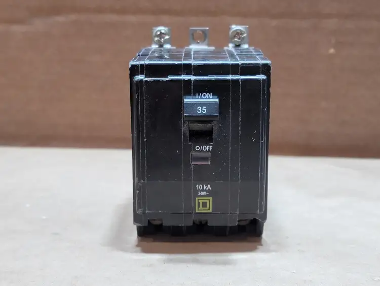 Used SQUARE D QO335 Switchgears British Columbia CA | Lenmark #835455